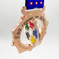 Custom rotating medal