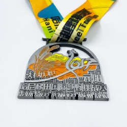 Custom trail running medal