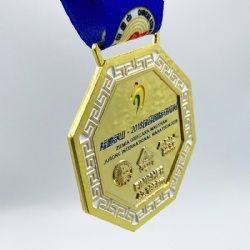 Round Medal