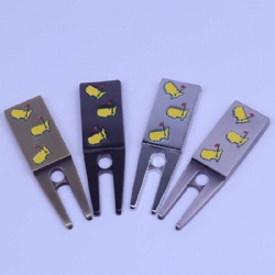 Golf Divot Repair Tool with Master Logo